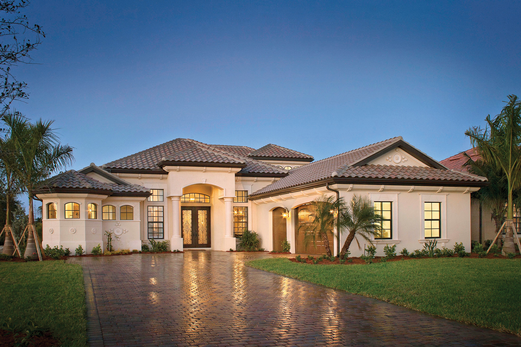 Lennar Sales Center at Fiddler’s Creek Features InSite System